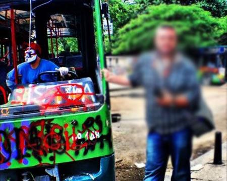 Gezi eylemlerinde 30 otobüs yakıldı