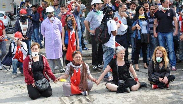 Müdahalenin ardından bu sabah Gezi Parkı - Galeri