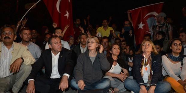 Fazıl Say: CHP'nin başına Emine Ülke Tarhan geçsin