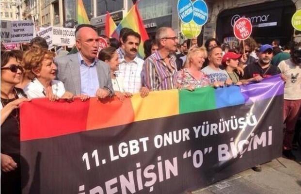 Melih Gökçek Twitter'da Cemil İpekçi'yi kızdırdı