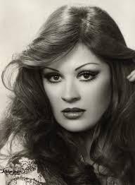 Yeşilçam'ın güzeli Gülşen Bubikoğlu Akmerkez'de