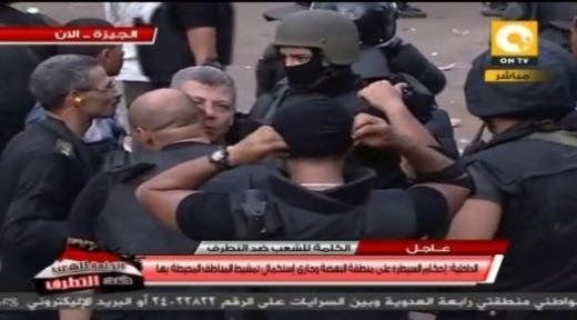 Darbeci güvenlik güçleri Mısır'daki katliamı kutladılar