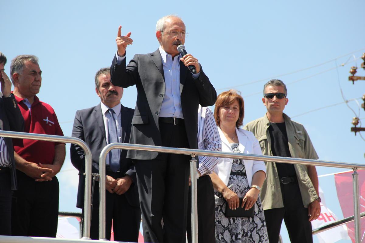 Kılıçdaroğlu: Biz televizyona çıkıp ağlamayız