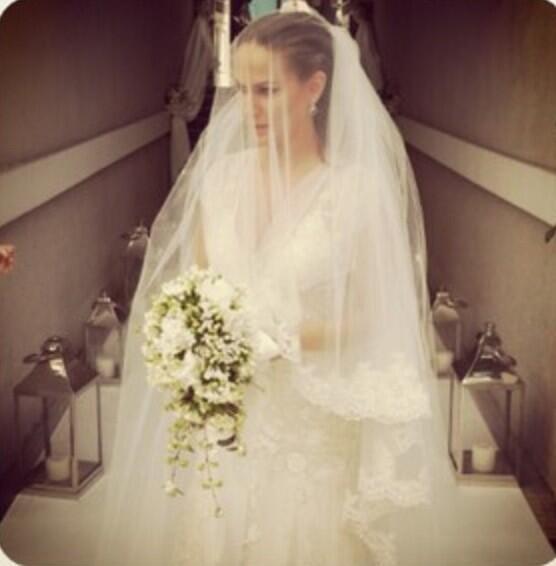 Nazlı Tolga Hollanda'ya gelin gitti