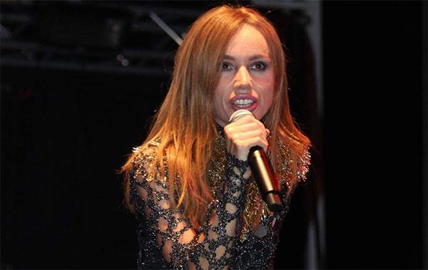 Gülşen tutumlu çıktı