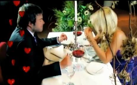 Demet Akalın 3 kocasını da klibinde oynattı