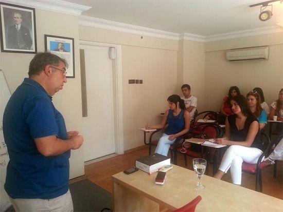 Medya Mektebi Spikerlik Kursu