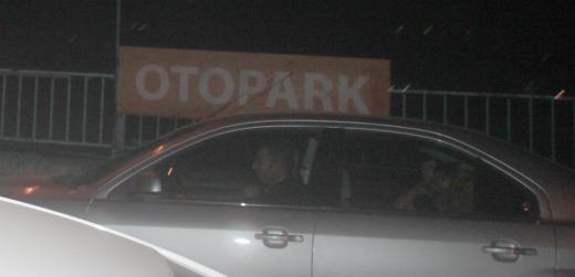 Hadise Ozan Çelik'le eğlendi