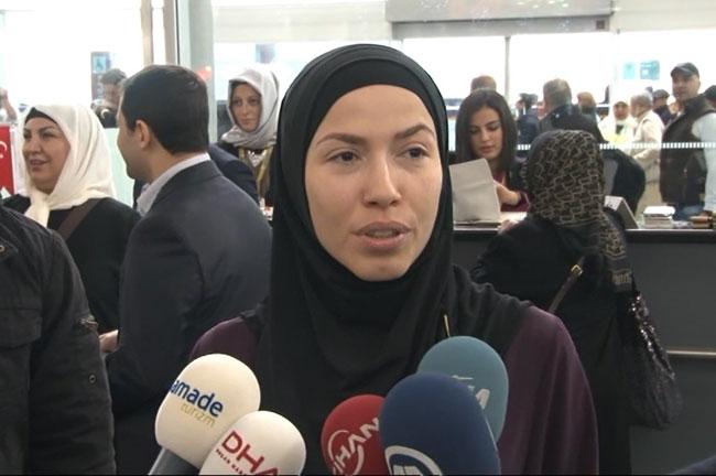 Gülben Ergen ve Burcu Güneş Umre yolcusu - izle