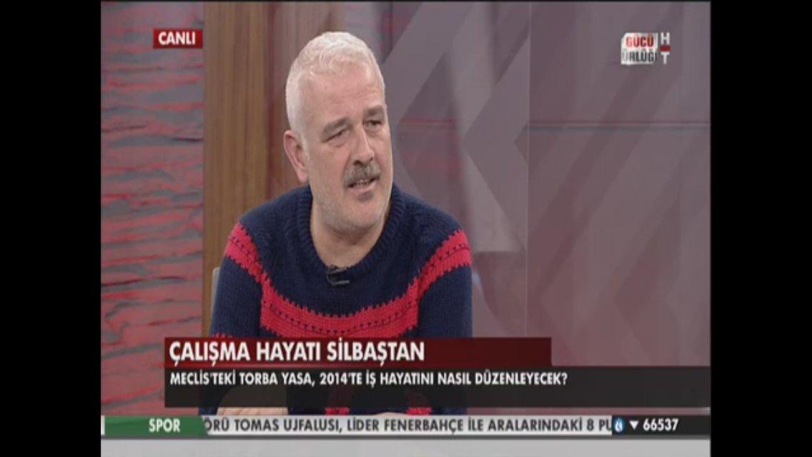 Ali Tezel el örgüsü kazağıyla gündem oldu - izle