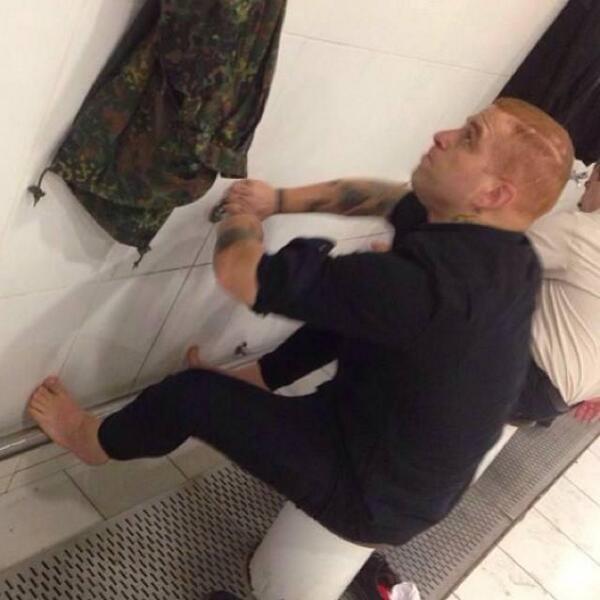 Athena Gökhan abdest alırken görüntülendi