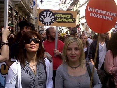 İmamın Gülü'nü de dinlemişler