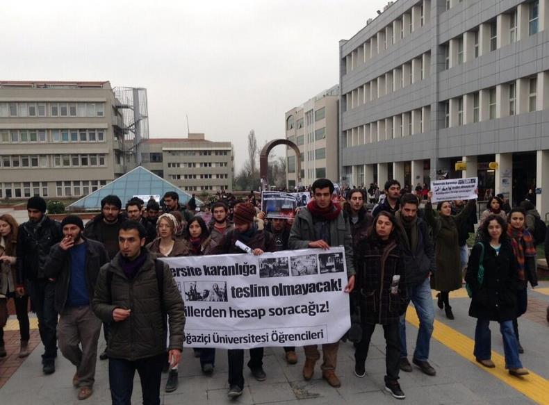 Boğaziçi Üniversitesi'nde İHH standı kavgası