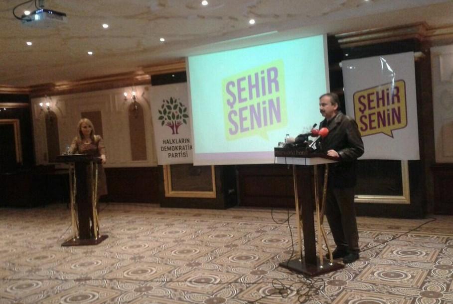 Sırrı Süreyya ve Pınar Aydınlar'ın İstanbul projeleri İZLE