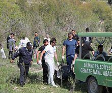 Göksu Nehri'nde taş bağlanmış ceset bulundu
