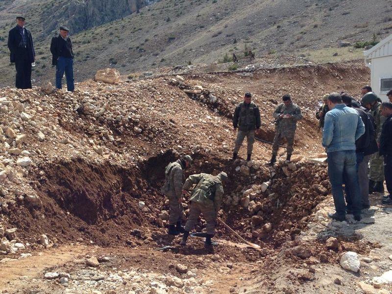 HES inşaatı durdurulan firma dinamitlerini meraya gömdü