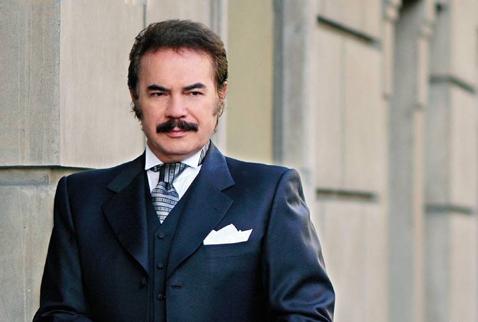 Orhan Gencebay: Twitter'da demokrasi ve saygı yok