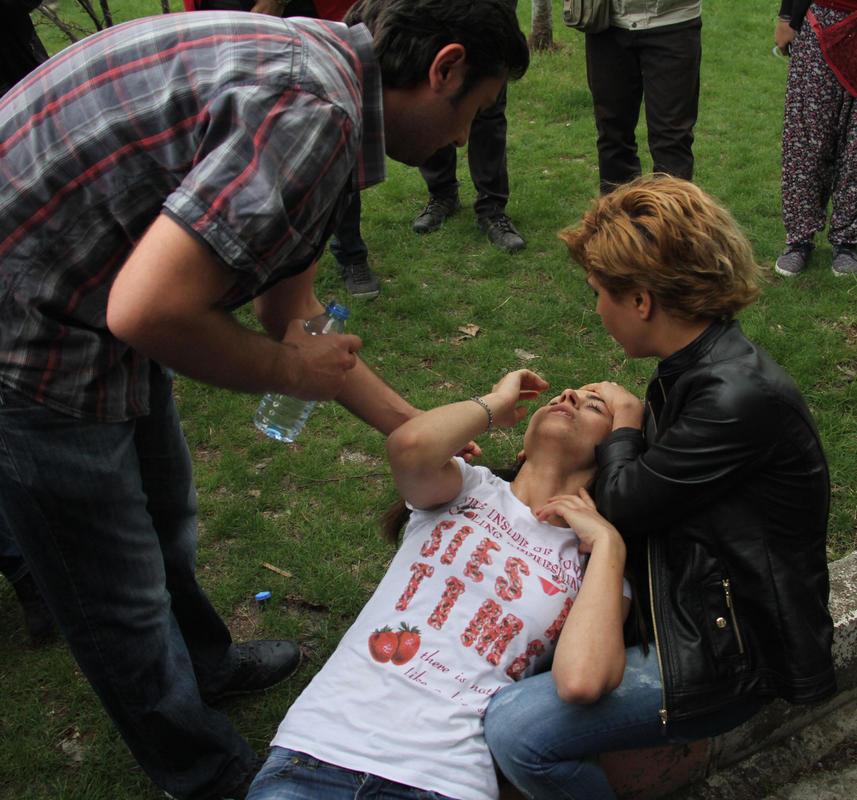 Dicle Üniversitesi'nde afiş asma tartışması