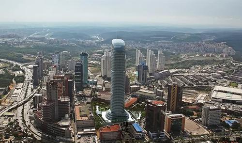 Soma İnşaat'ın Maslak'taki milyon dolarlık gökdeleni