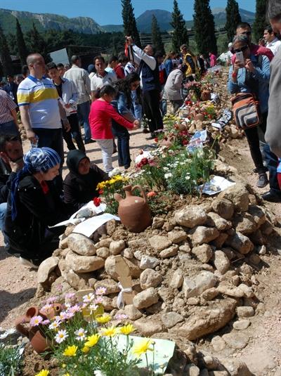 Soma Maden Şehitliği'ne son cenaze defnedildi