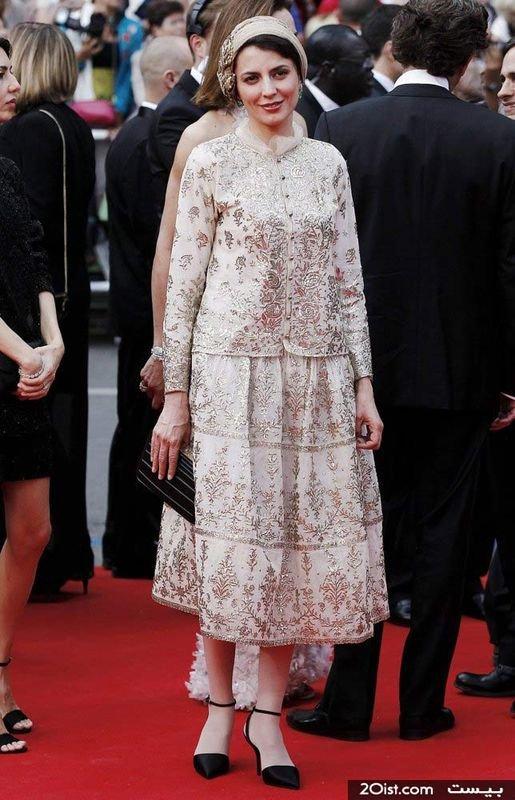 Leyla Hatemi'den İran'ı kızdıran öpüşme