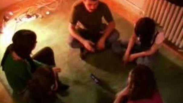 Kartal'da şişe çevirme oyunu karakolda son buldu