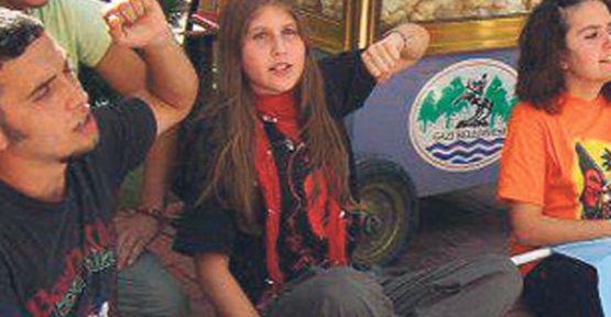 Gezi'nin kırmızı fularlı kızı PKK'ya katıldı