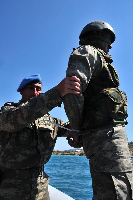 Komandolar böyle seçiliyor İZLE