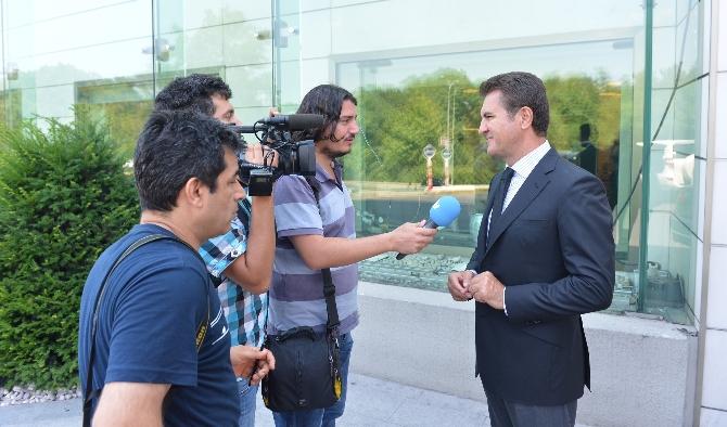 Mustafa Sarıgül'den Tansu Çiller'e ziyaret