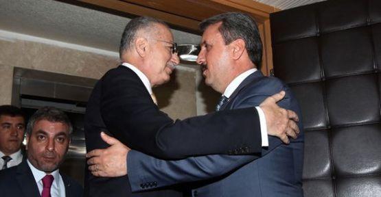 BBP'den İhsanoğlu'na destek