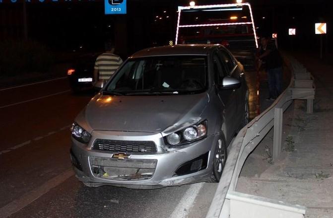 Eskişehir'de hız sabitleyicisi bozulan kişi kaza yaptı