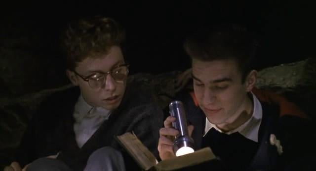 Ölü Ozanlar Derneği ozanını kaybetti İZLE