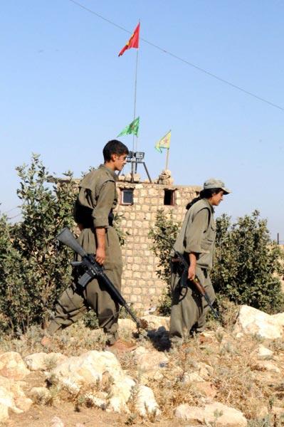 PKK'lılar Şengal'de Saddam'ın karakollarına yerleşti