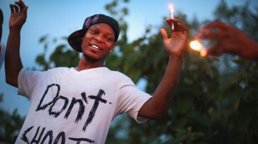 Ferguson'da gerginlik devam ediyor