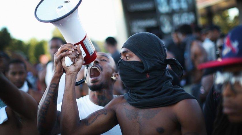 Ferguson'da gerginlik devam ediyor