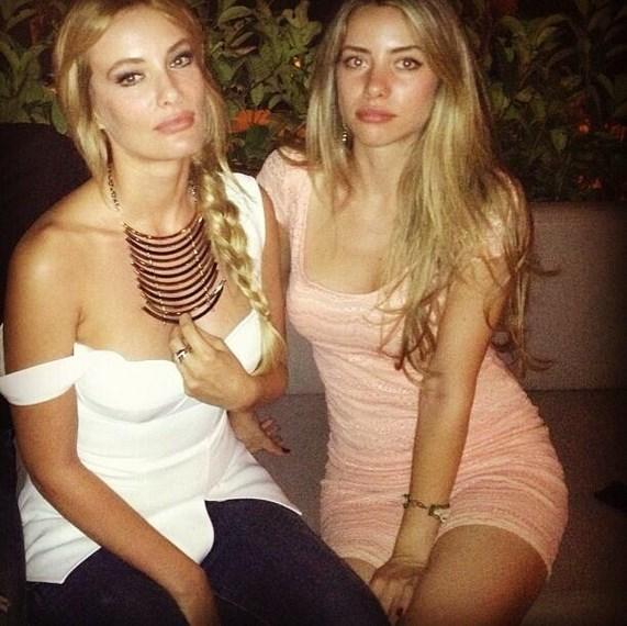 Gamze Özçelik'in kardeşi de oyuncu oluyor