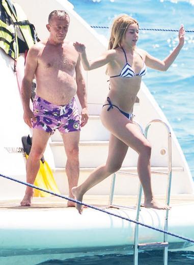 Ali Ağaoğlu'nun genç sevgilisine baba yasağı İZLE