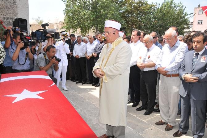 Şehit Uzman Çavuş Uğur İnal toprağa verildi