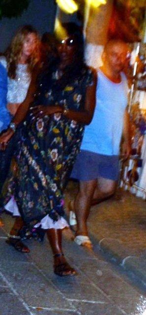 Naomi Campbell yine olay çıkarttı