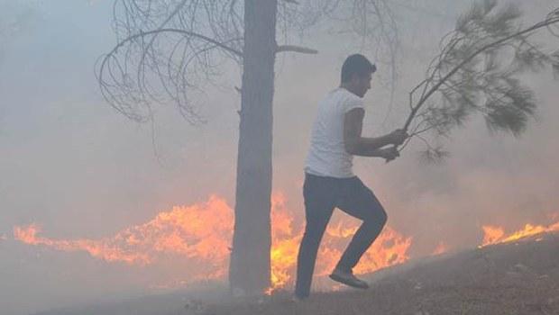 Adıyaman'da yangına dayanışmalı müdahale