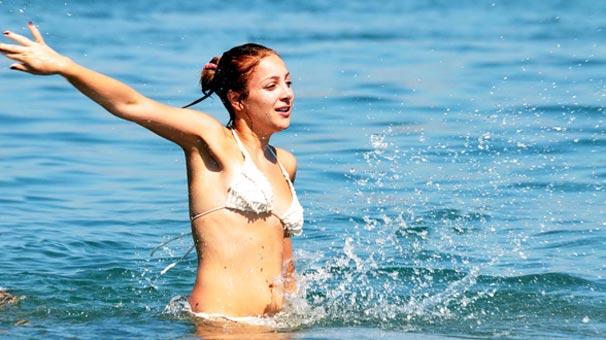 Bodrum plajlarına turistler akın etti