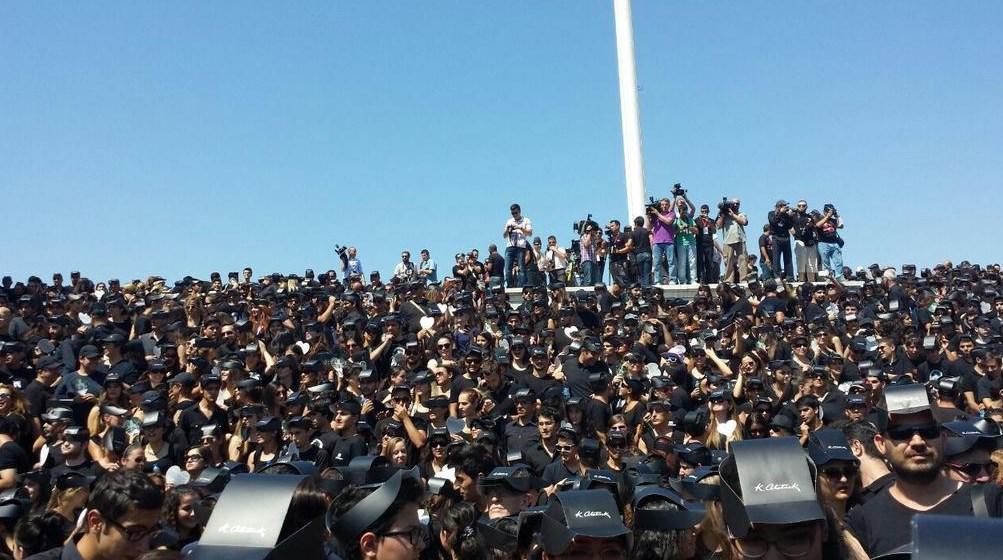 Beyaz TV muhabiri Anıtkabir'den kovuldu İZLE