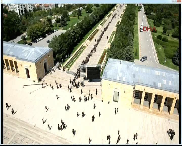Anıtkabir'de rekor denemesi İZLE