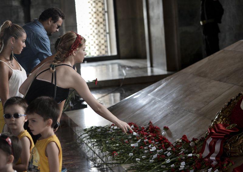 Anıtbakir'de 30 Ağustos anması