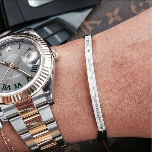 Demet Akalın'dan takipçilerine iğneli sözler