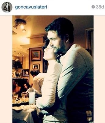 Gonca Vuslateri sevgilisiyle fotoğrafını paylaştı