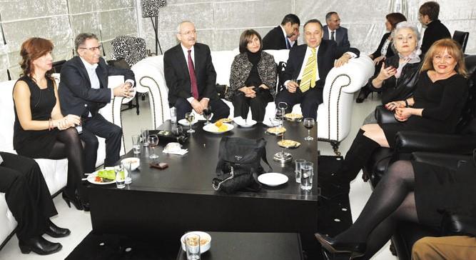 Kılıçdaroğlu'nun rakı sofrasında çekilmiş fotoğrafları
