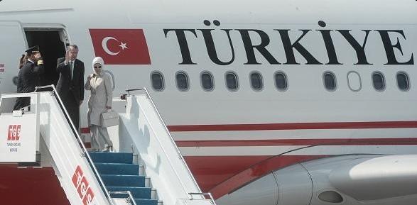 Erdoğan Katar'a gitti İZLE