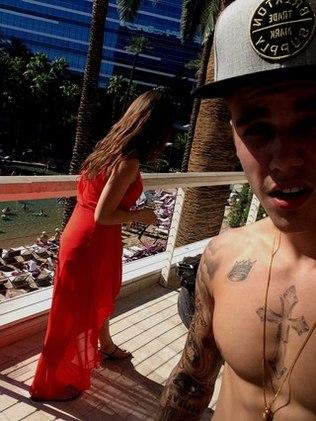 Justin Bieber ile Selena Gomez tatilde