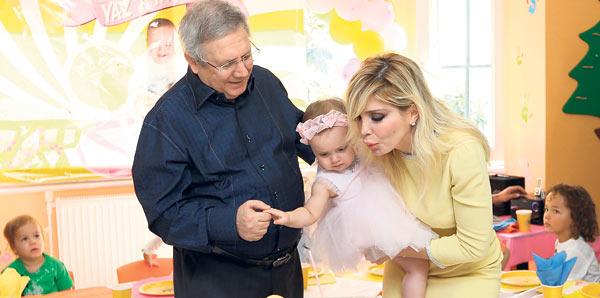 Aziz Yıldırım'ın kızına yaş günü partisi